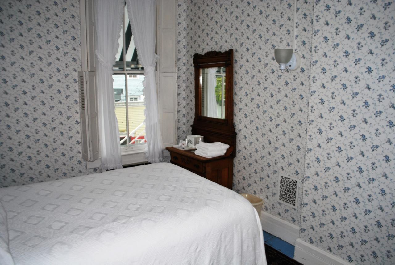 The Historic Park Hotel Put-in-Bay Εξωτερικό φωτογραφία