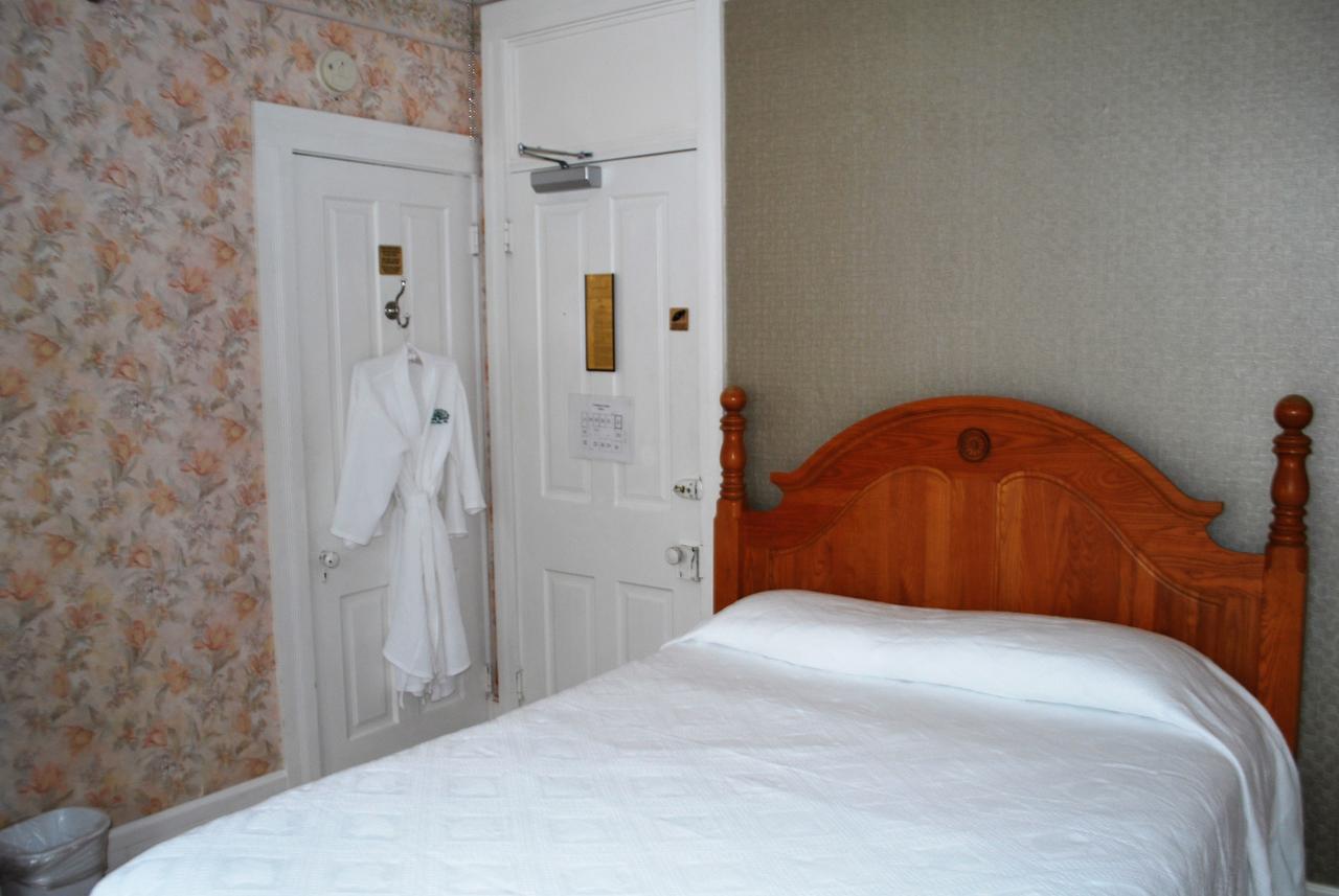 The Historic Park Hotel Put-in-Bay Εξωτερικό φωτογραφία