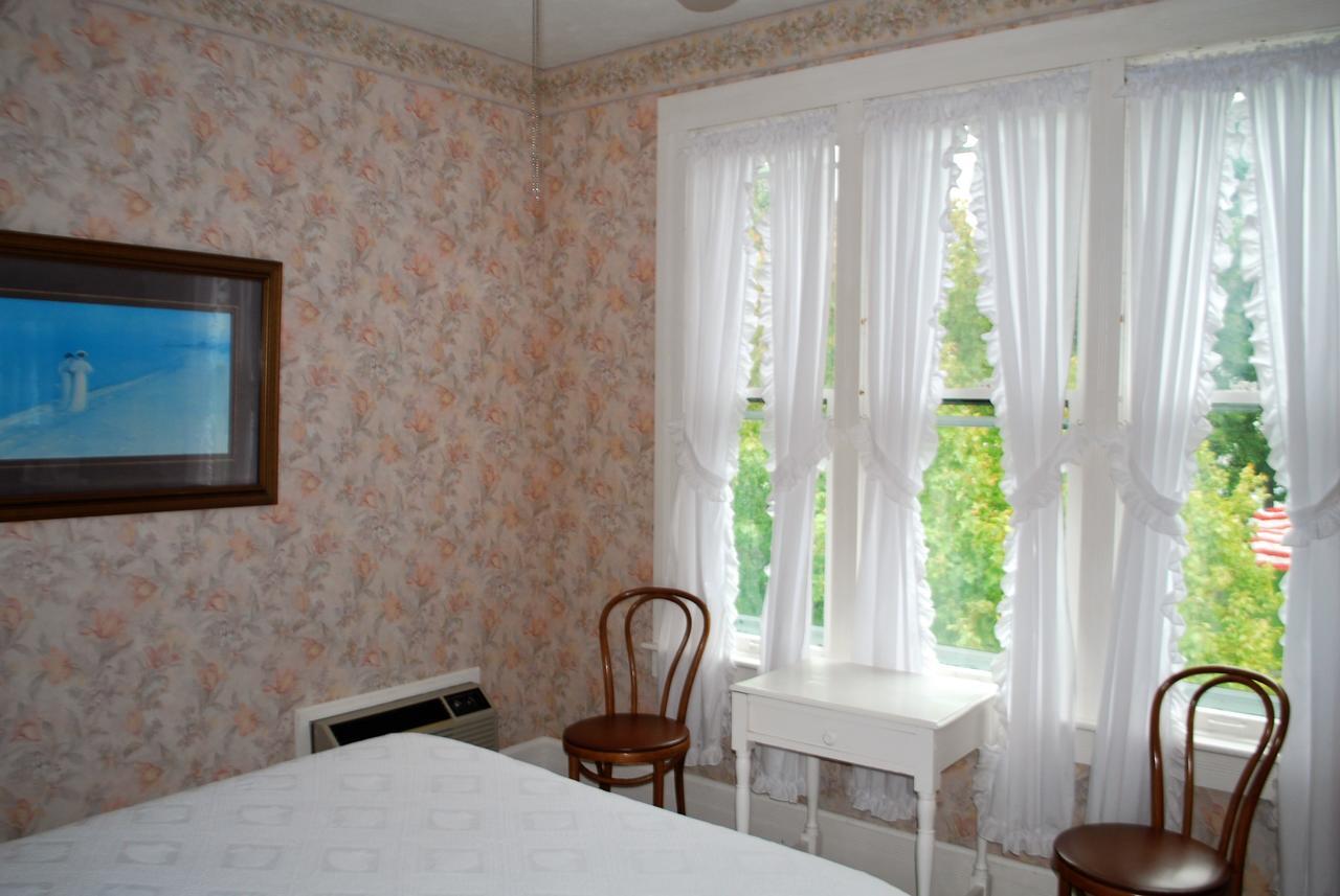 The Historic Park Hotel Put-in-Bay Εξωτερικό φωτογραφία